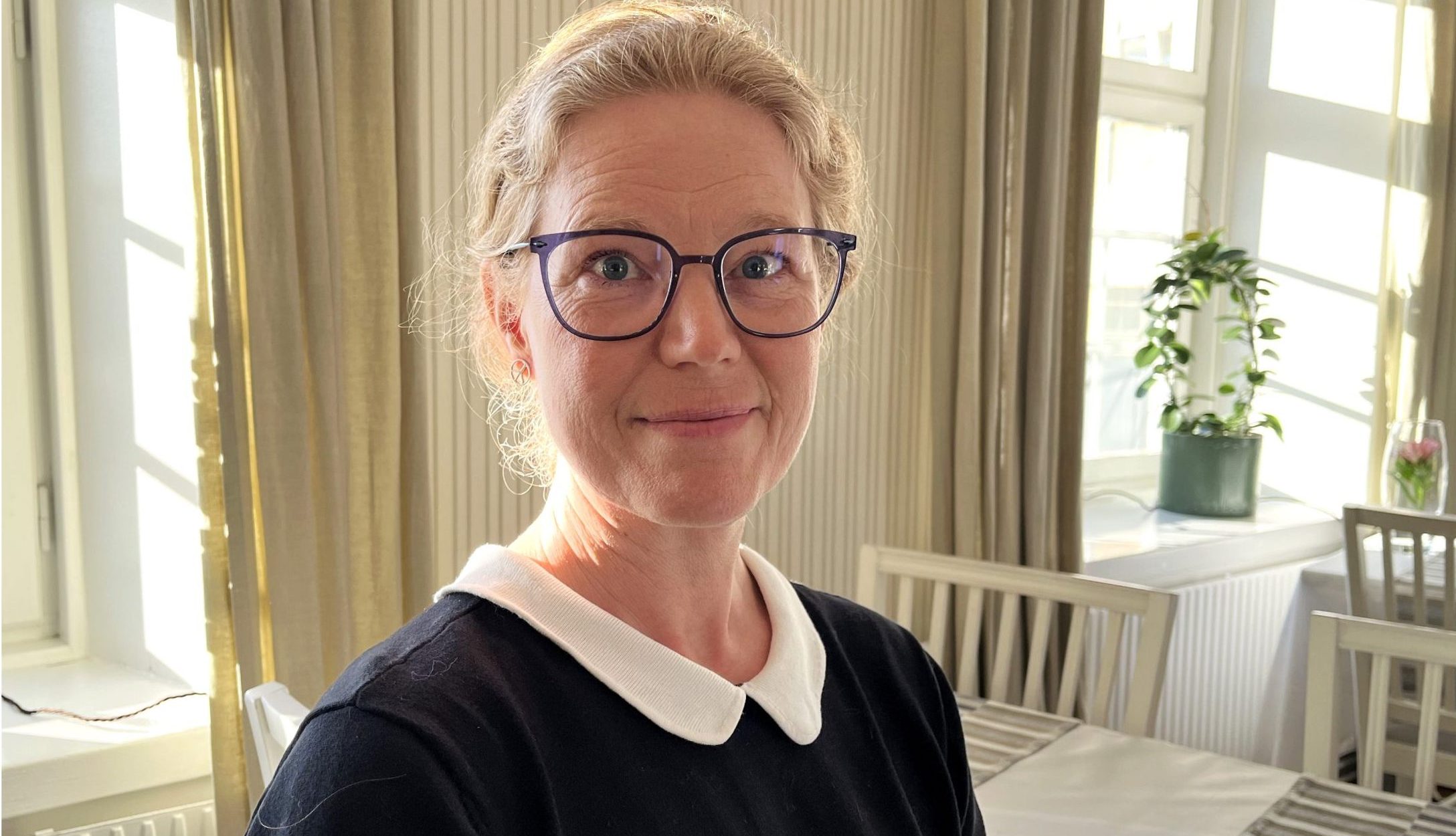 Kvinna vid namn Jenny Elfsberg.